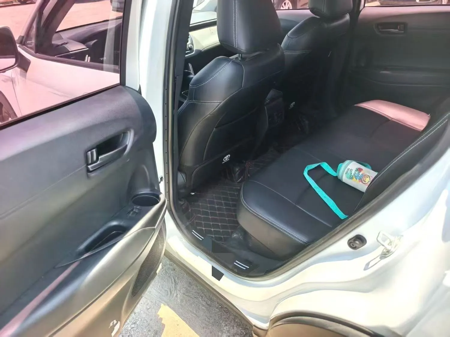 TOYOTA Corolla Cross Hybrid