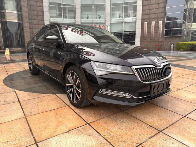 Skoda Superb Skoda Superb 2023 1.4T Automatic