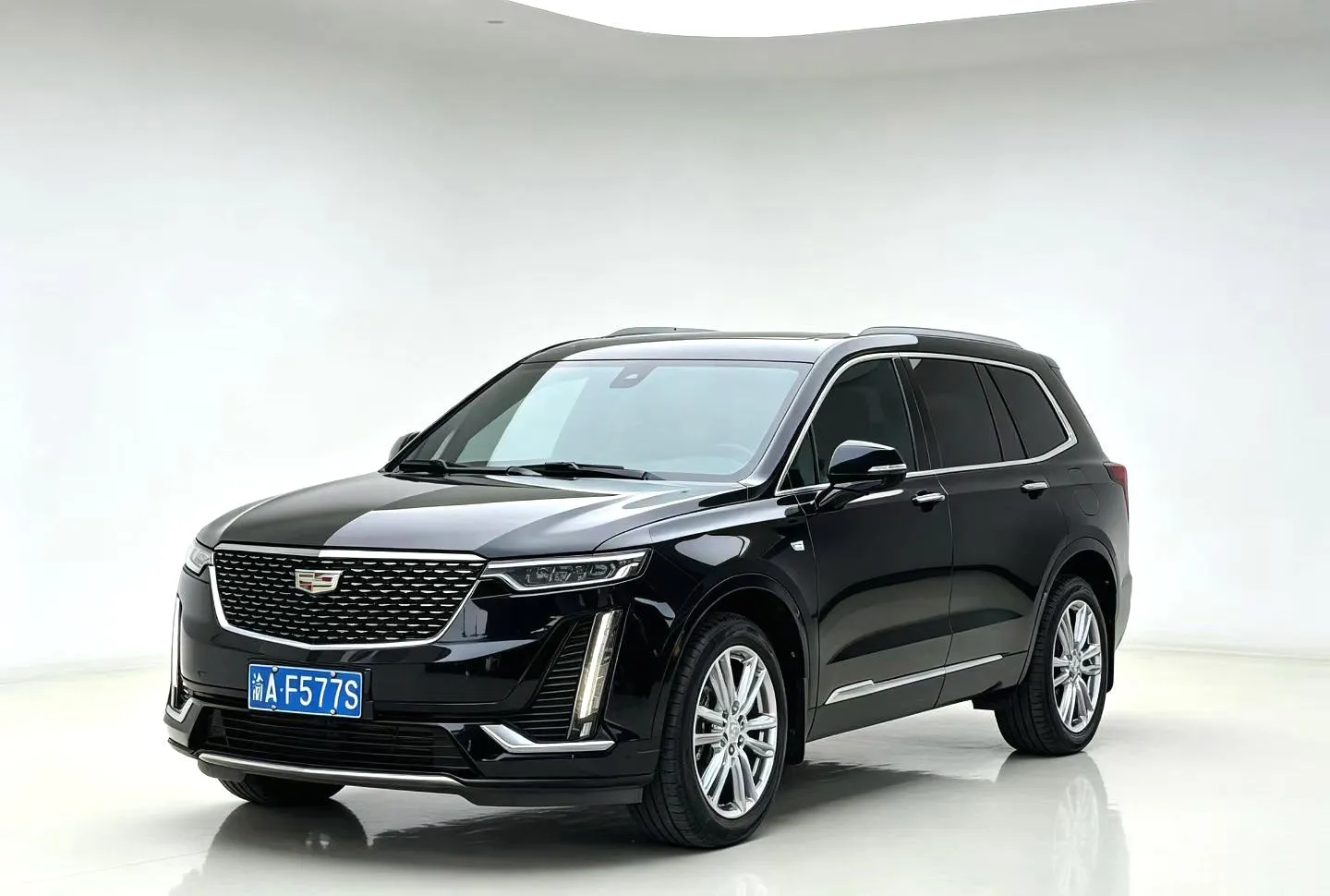 Cadillac XT6