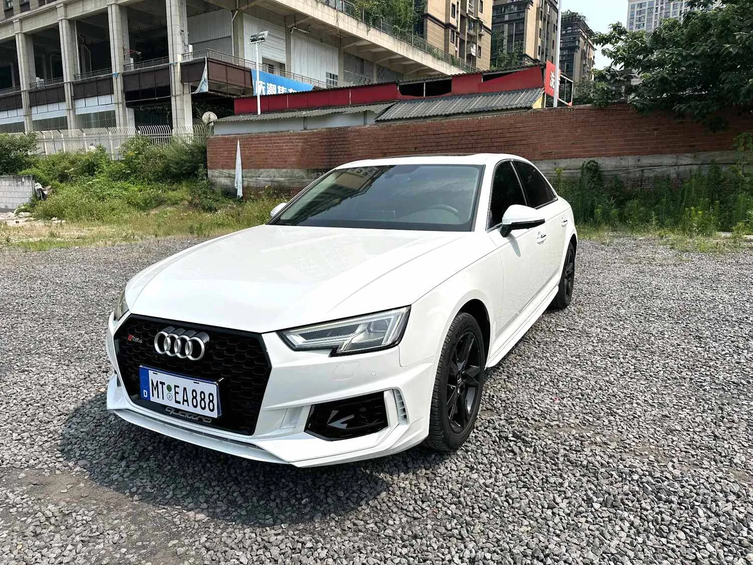 Audi A4L