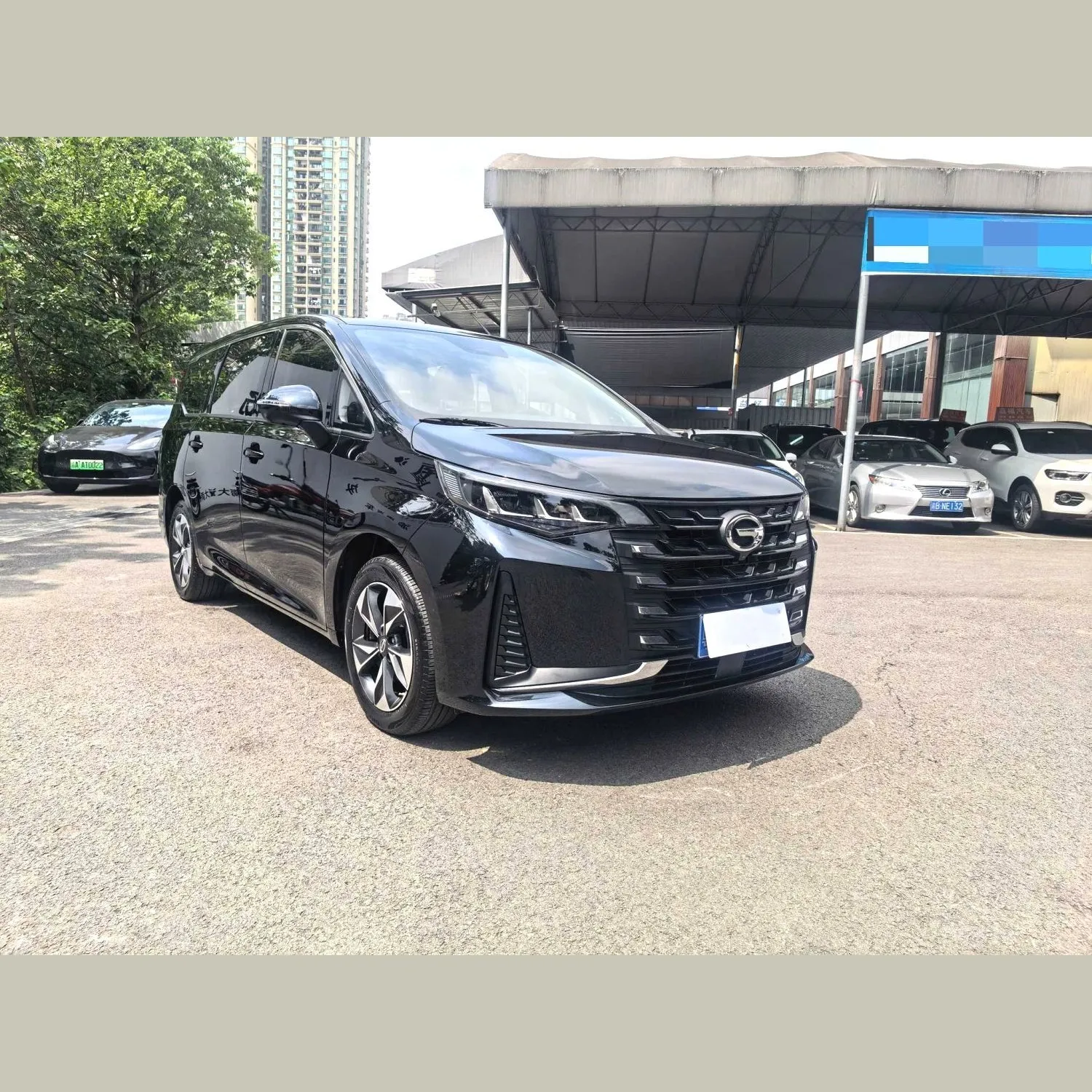 GAC Trumpchi M6 PRO