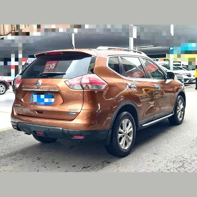 Nissan X-Trail 2014