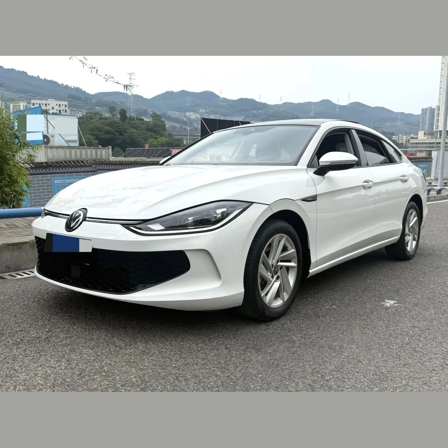 Volkswagen Lamando L