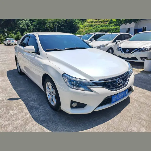 Toyota Reiz 2013