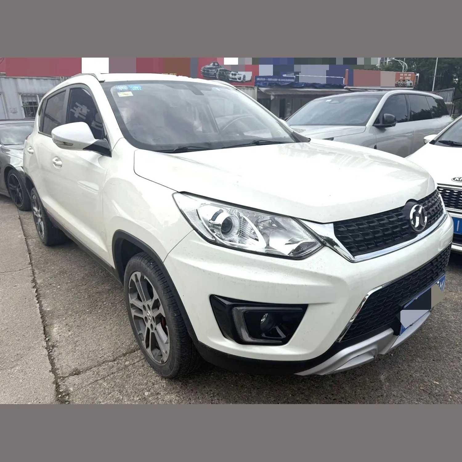 BAIC Senova X35